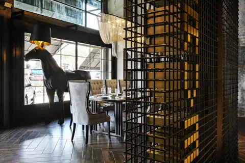 Reserved Steakhouse, Kuantan（2022 Atap 设计大奖银奖）