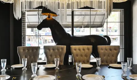 Reserved Steakhouse, Kuantan（2022 Atap 设计大奖银奖）