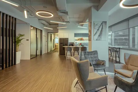 Straumann Group - KL Eco City